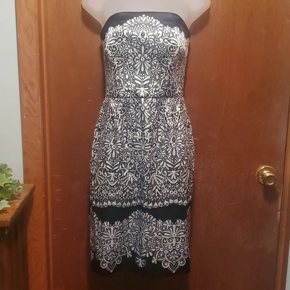White house black market party dress - Picture 1 of 6
